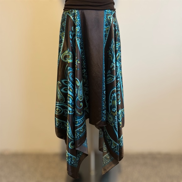 STUDIO Y Vintage Y2K Brown Blue Paisley V Neck Handkerchief Hem Halter Dress - Picture 3 of 11